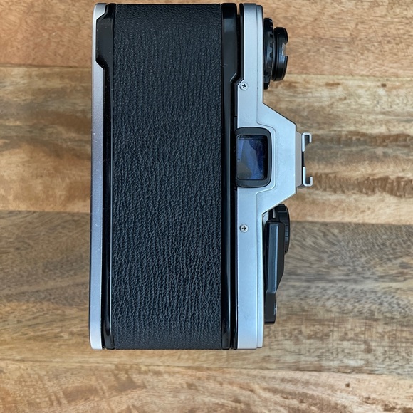 Olympus OM10 with Manual Adapter. Tested and Working. - Picture 4 of 6